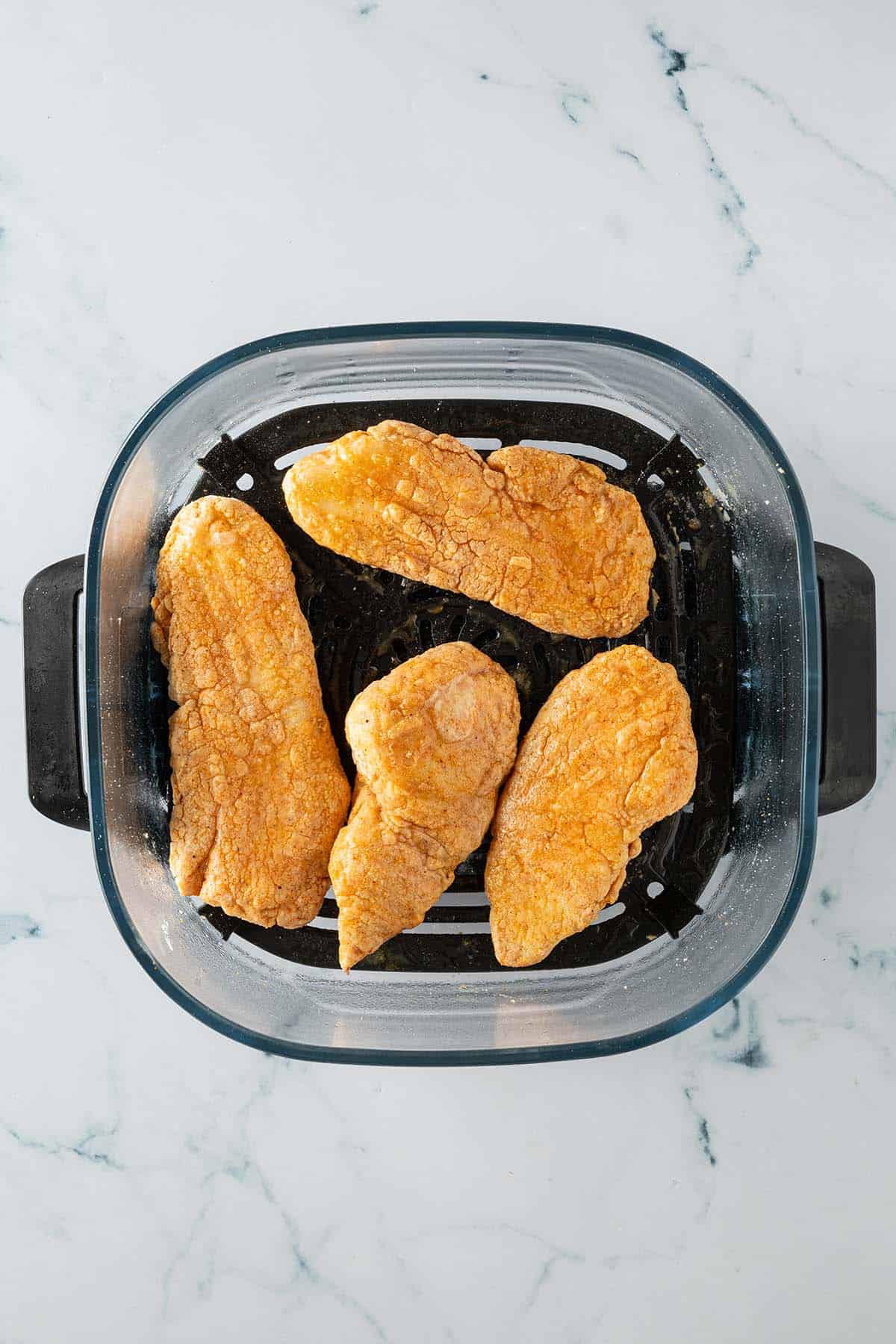 Fried Chicken mit nach dem Wenden im Airfryer.