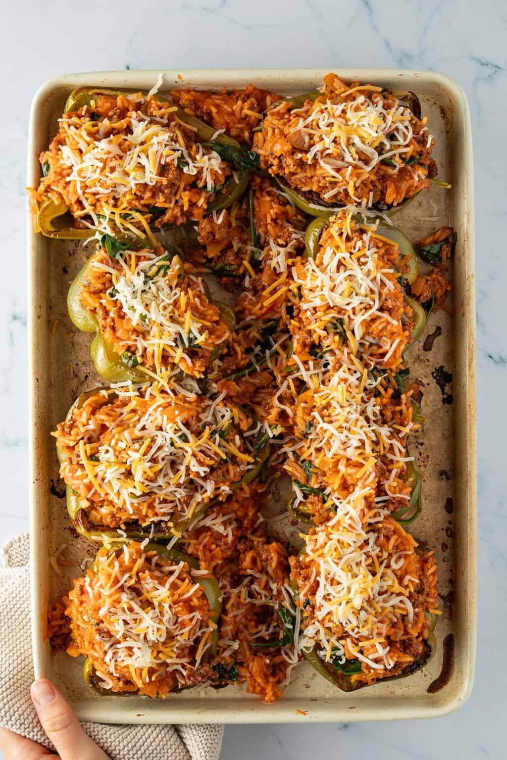 Gefüllte Paprika mit Hack und Reis (One Pot Füllung) • Jules&amp;#39; Menu