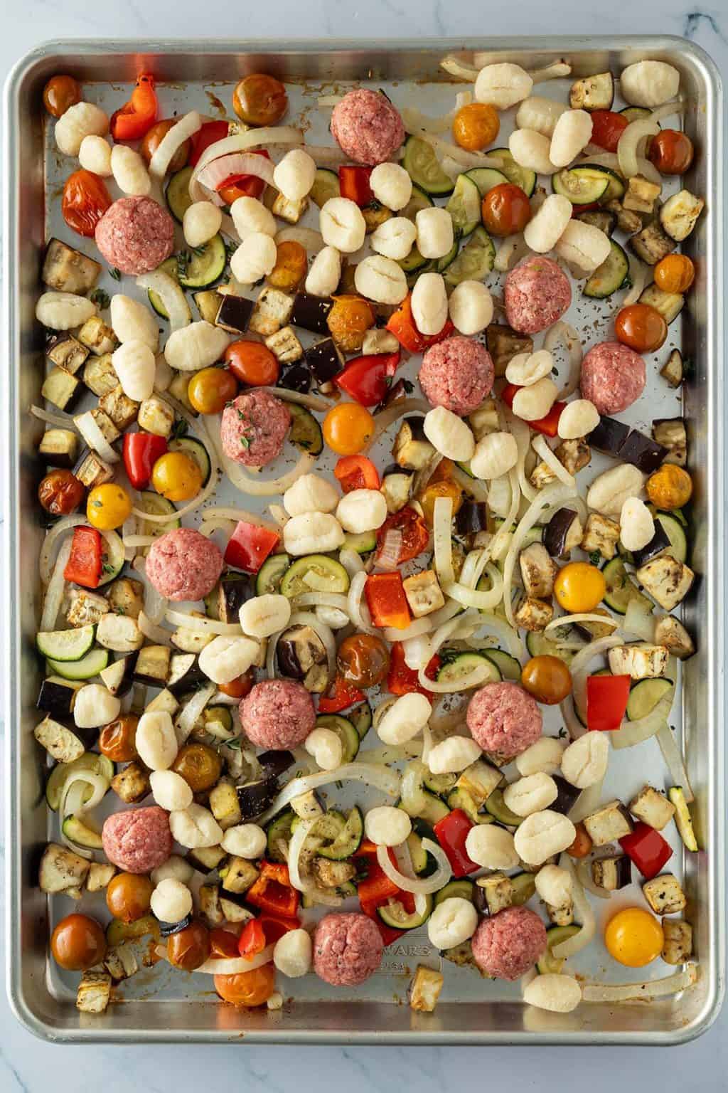 Ofen Ratatouille (mit Gnocchi und Hackbällchen) • Jules&amp;#39; Menu